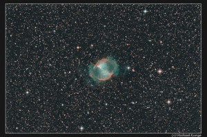 Planetarischer Nebel NGC 6853, auch Hantelnebel genannt. Aufnahme von Michael Kunze.